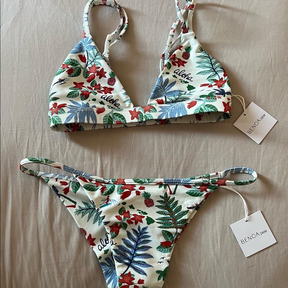 NWT Benoa aloha Paige bottoms